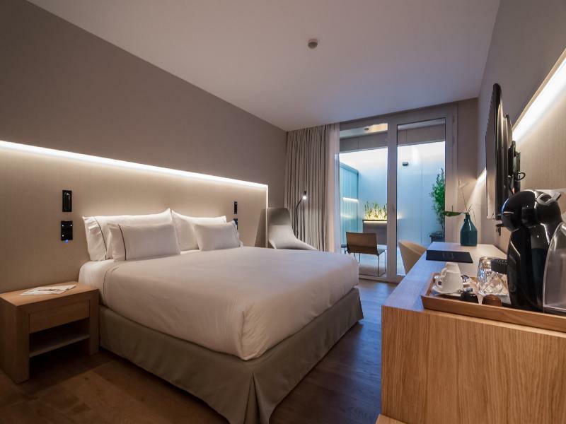 2C595221D6F888FA6E02FEB3FF66620D