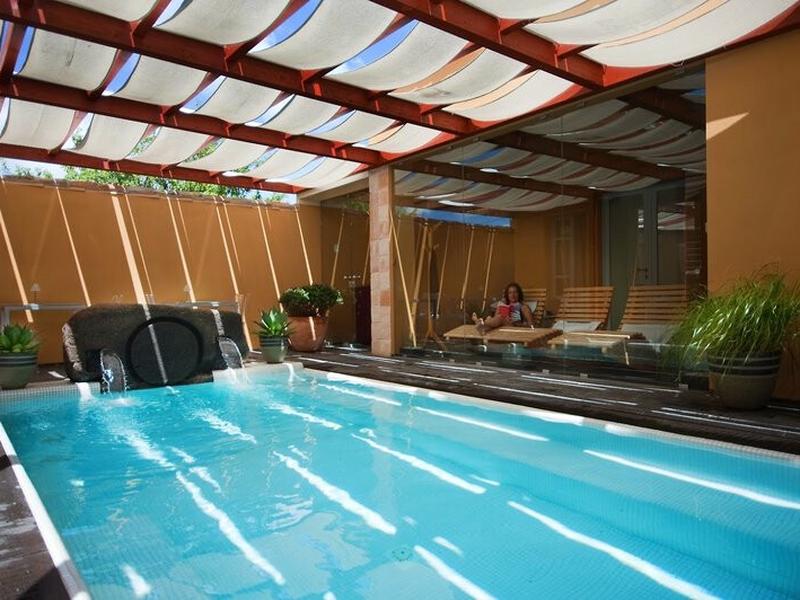 DD9E47B6B72B1273A270EC853787BEB8