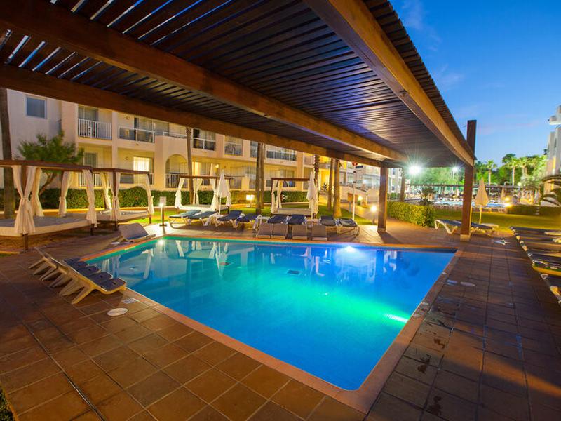 2AA1EFF35ACB44C7117457C03DD869CB