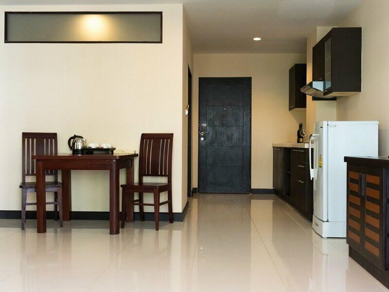 8B16AE33CCB5345A4D50D66831426756