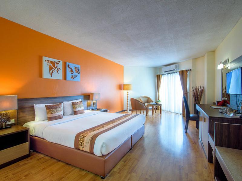 EB0BFF79FFA61F5F57DFFB8E472EA69C