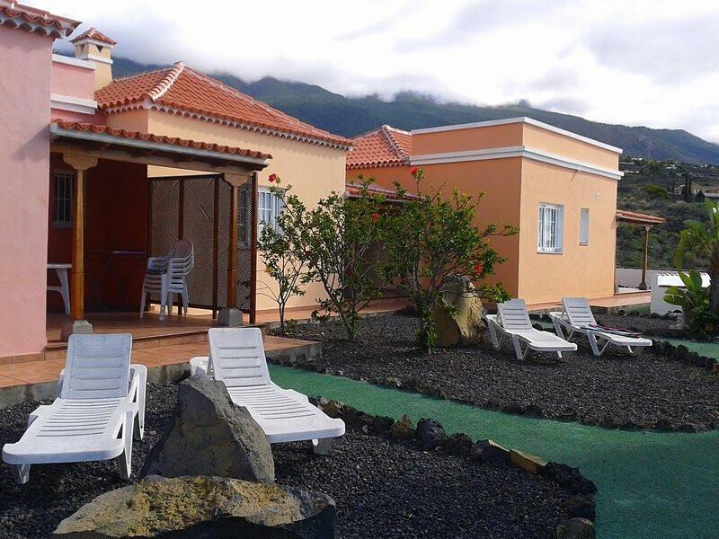 E4A39A412F5F04C2428BAF50FD8B795D