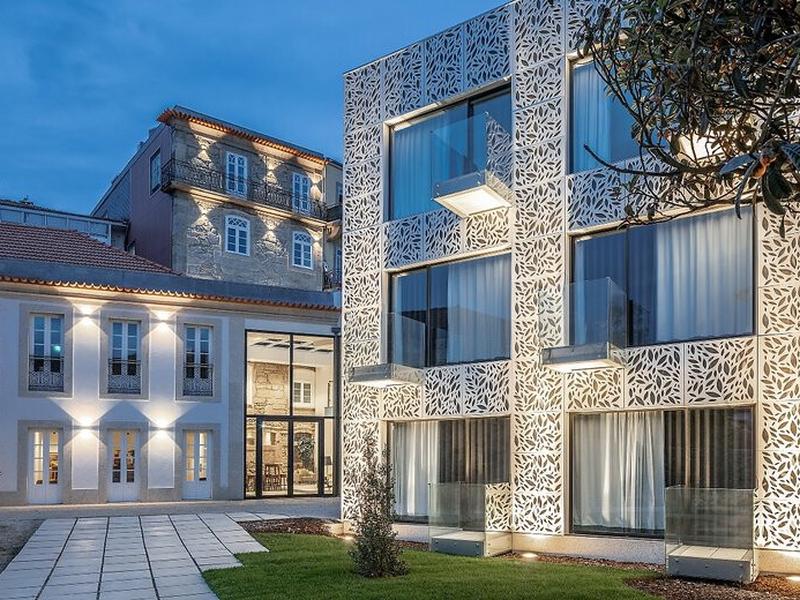 A61AA3E3A92B40E940FB38B50ED52841