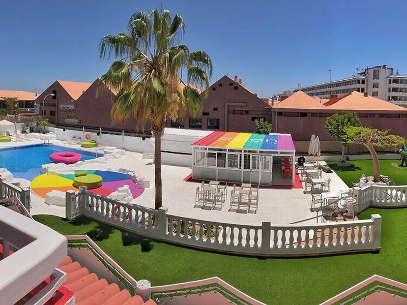 E1877FF4377618007C255BAB2D148EBF