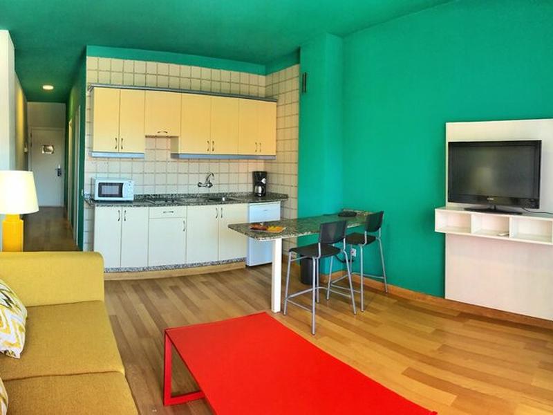 BBFAB4AE6D9A1B9E119E4C992DBEE105