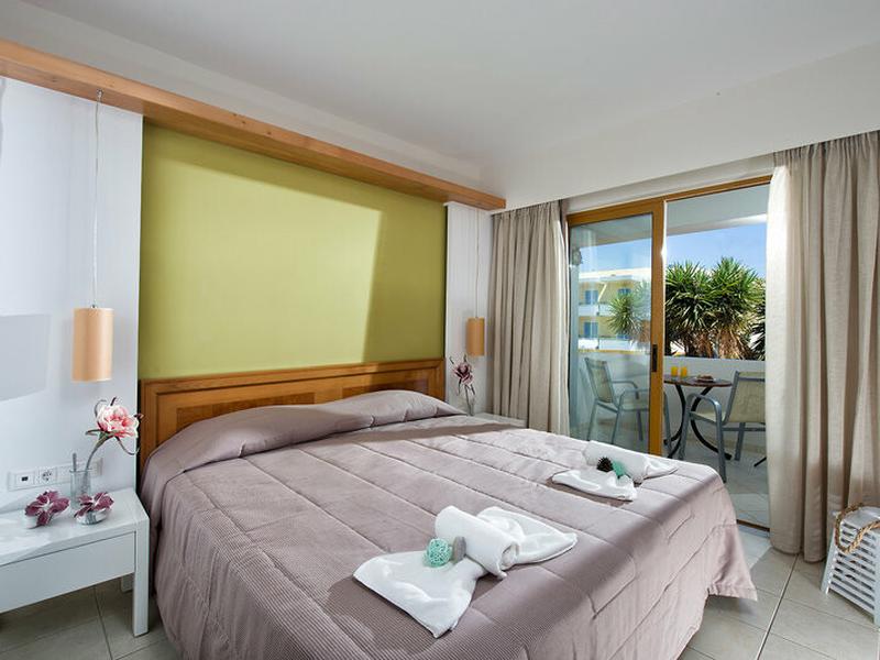 FA0BF8E88F65D54B3A13FF83E5F77634