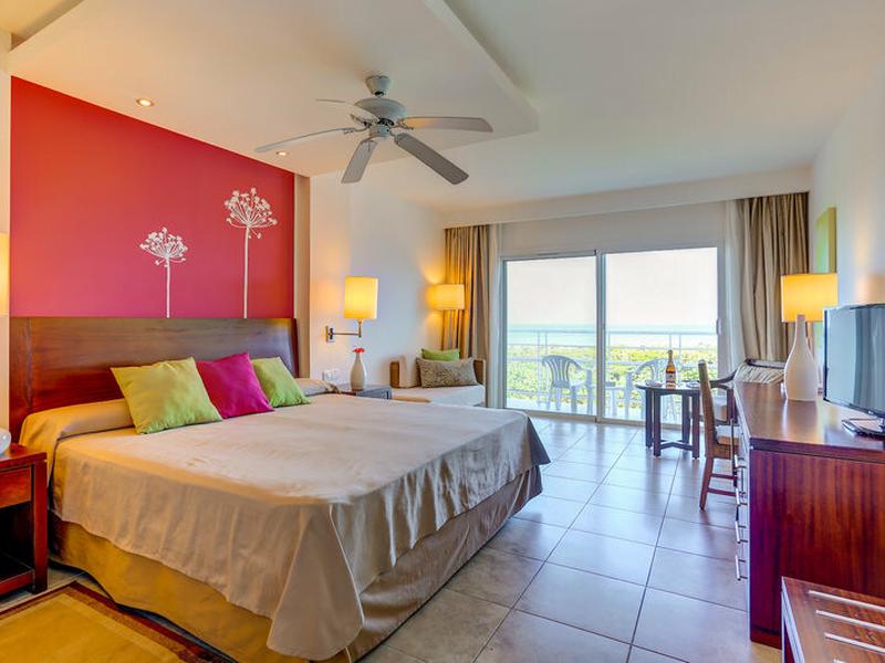 232028CC4B3E36394052C2992CBBF576