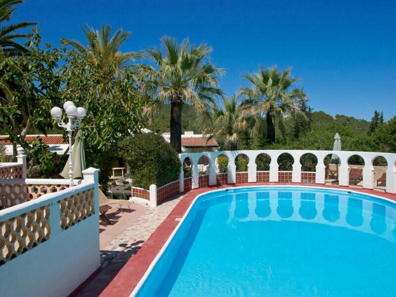 3AEB5D1D14EAA339253C922B17AE1F79