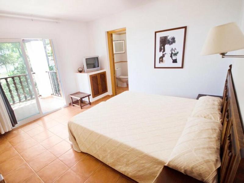 9C8FEC37D17B020BFD6A5CC43C190983