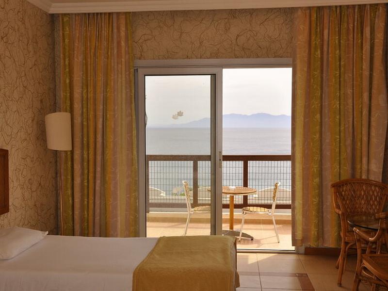 1DD72E12E0EB6B3370D24BB75A6ADE5A