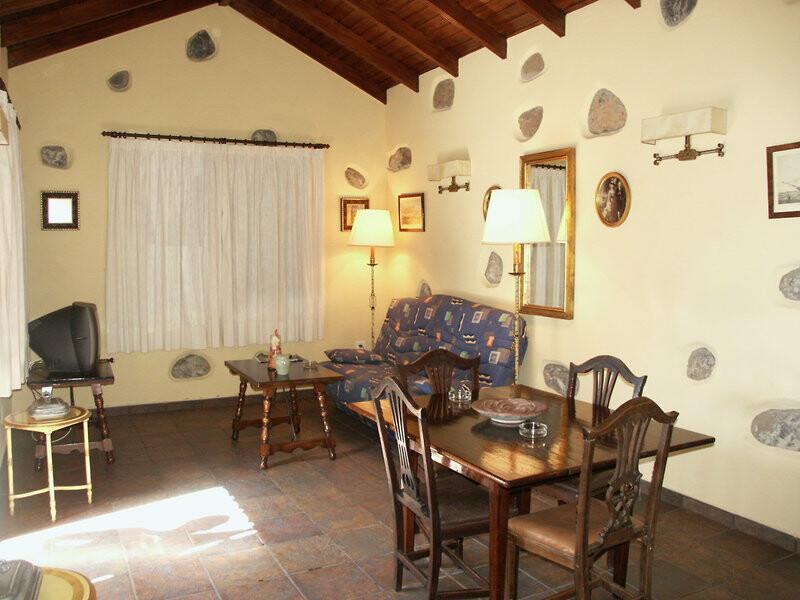 272A5ED1C3F1D8597CEB253C8C7351E0