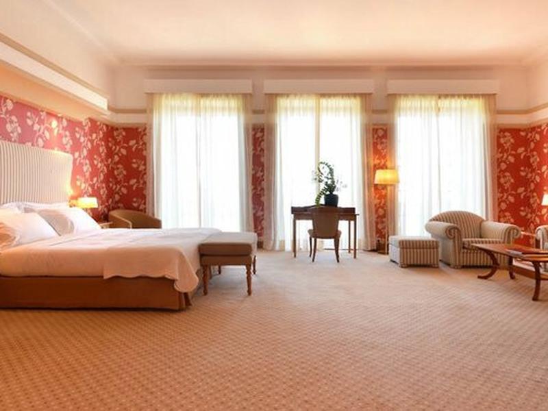 0B69946FB27BE47AA87FA8A8340556B3