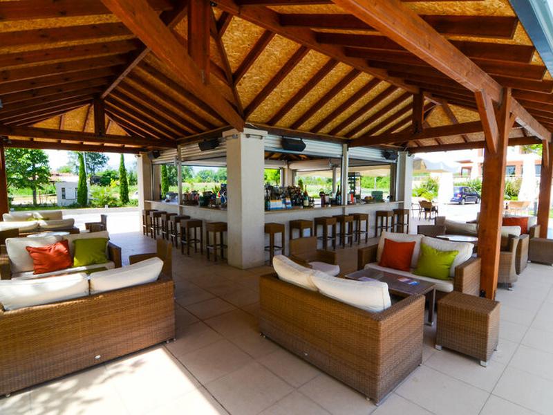 79EF2B2F3AF3788D209C3430979A8DAD