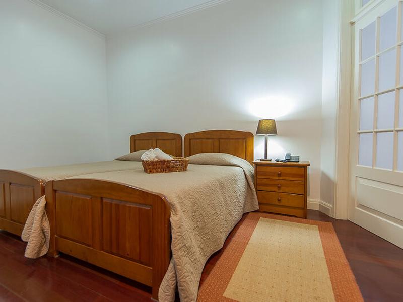 13E4ED859F08BE45F8DE143AC5751BB2