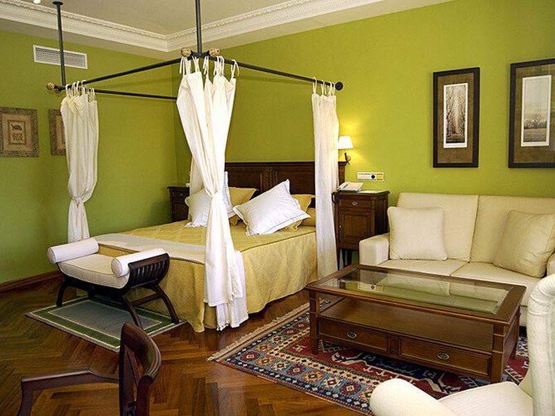 68AFF3FEC8C3F0CB8C15FA88C8E97B15