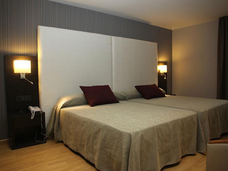 F3BCBD67596411D2F7A0136C6CAE8BD0