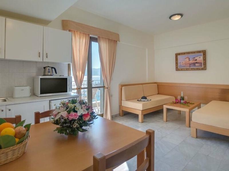 3B677FCD9D8AA4BDE2305B82F09BB24E