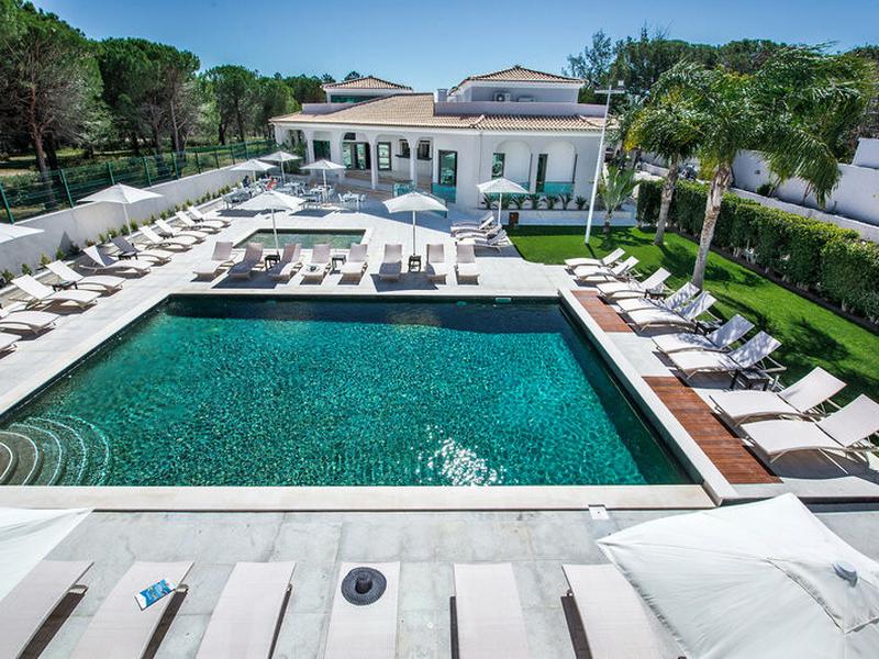 18AD0012E36E911D1873CA8D103051D1