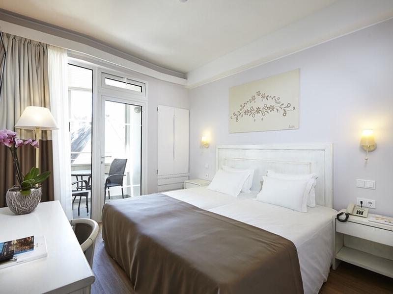 C01309EBEE470DB08599969F486E4F3A