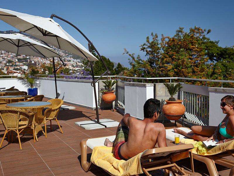 CC24E1E09646881F88EFCEB085EBF584