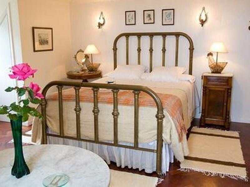 EC7AD25ED9E9DB4E330E24999F8CE08A