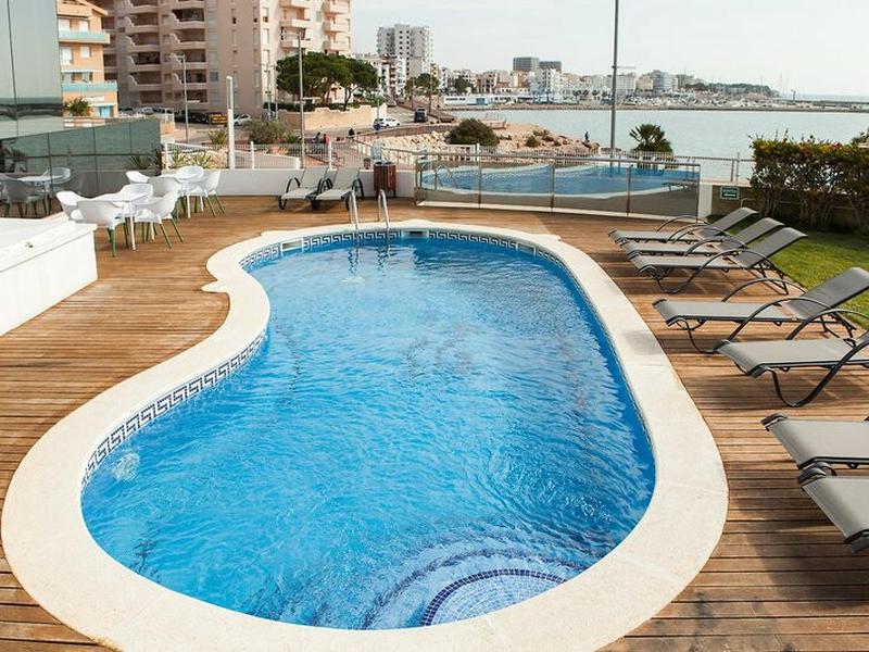 4FE9AC7FB4084BDF36D3CEE7A105313C