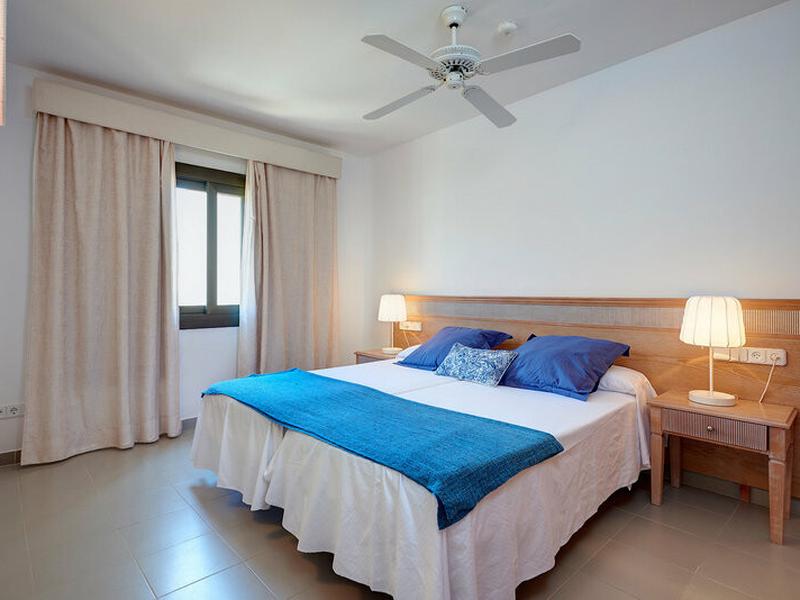 8F4E276FF1EAADF25E805EB5266BC2DB