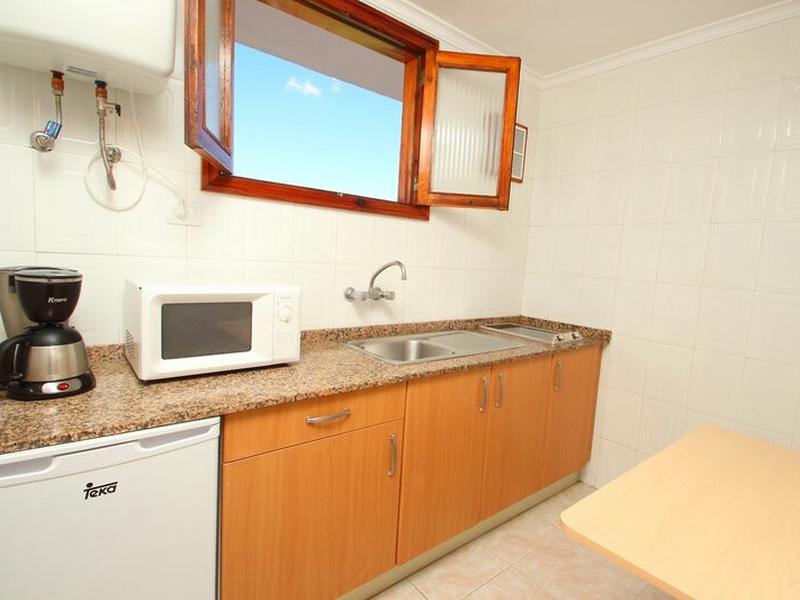 BF3C3F414F437B66134065F919F998F4