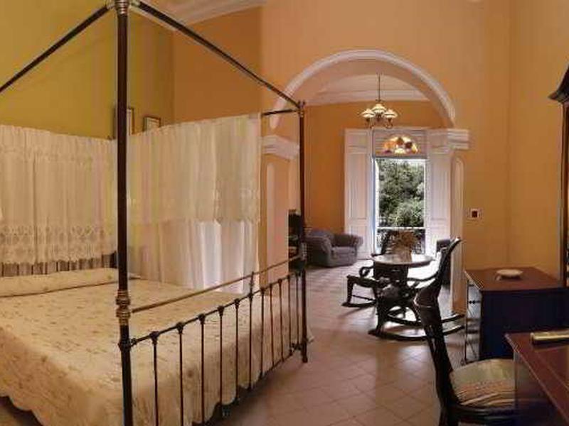 C9ECCAB50B5C72B7A602A88BB8D9BBB4