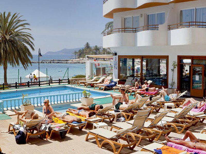 25C398F0DEFF67FC22B5ED5476C587BD