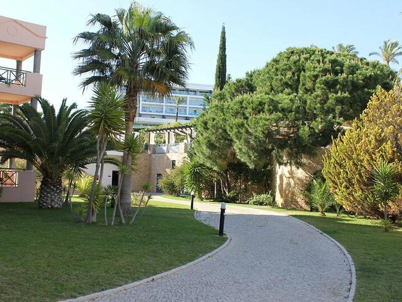 D370A5A4F1073D51613839C2074B3210