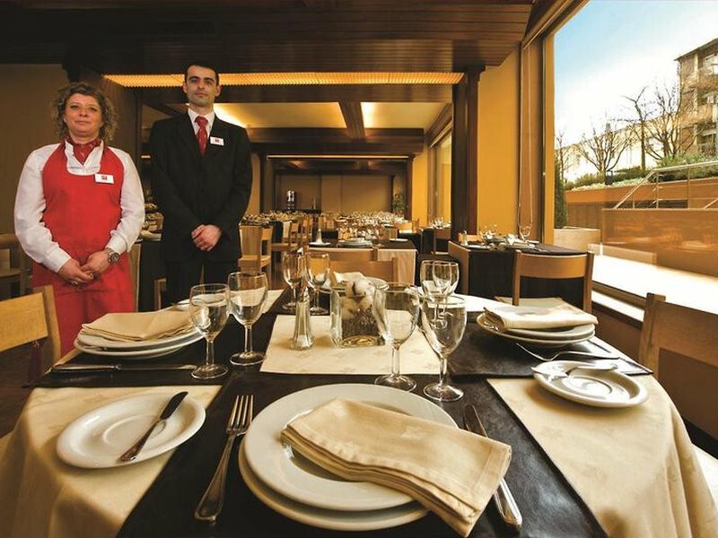 776DB37EB55F2B8FF7AFC4B06A1115F8