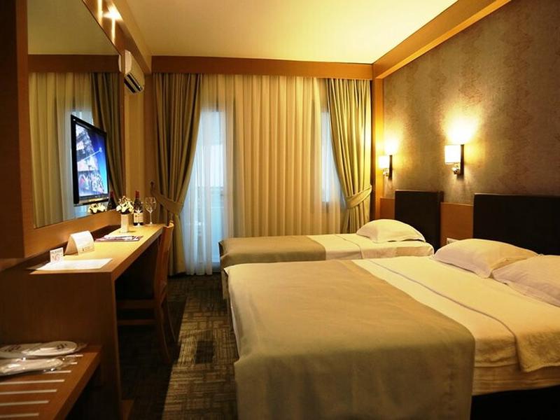 7745AF10B502D86D3AE9AEEBDB46746B