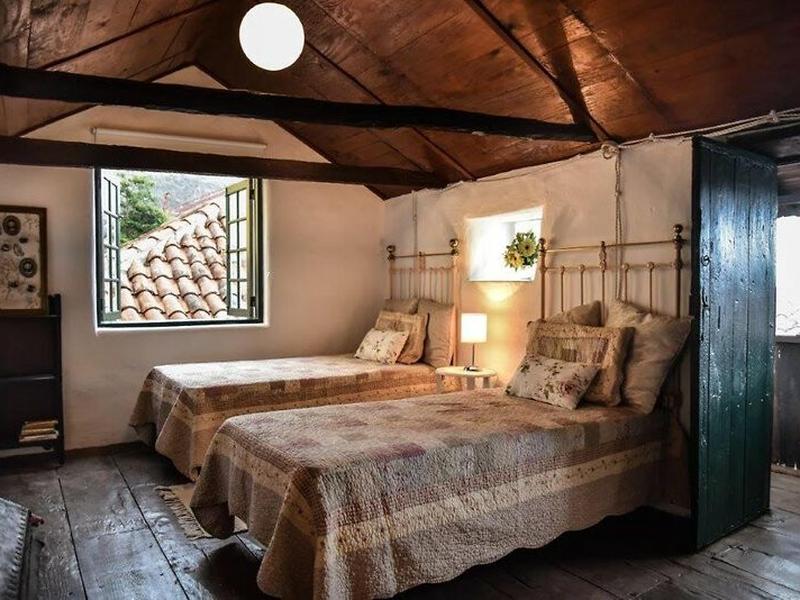 C86B2E56ECA827782D194E69D42872EF