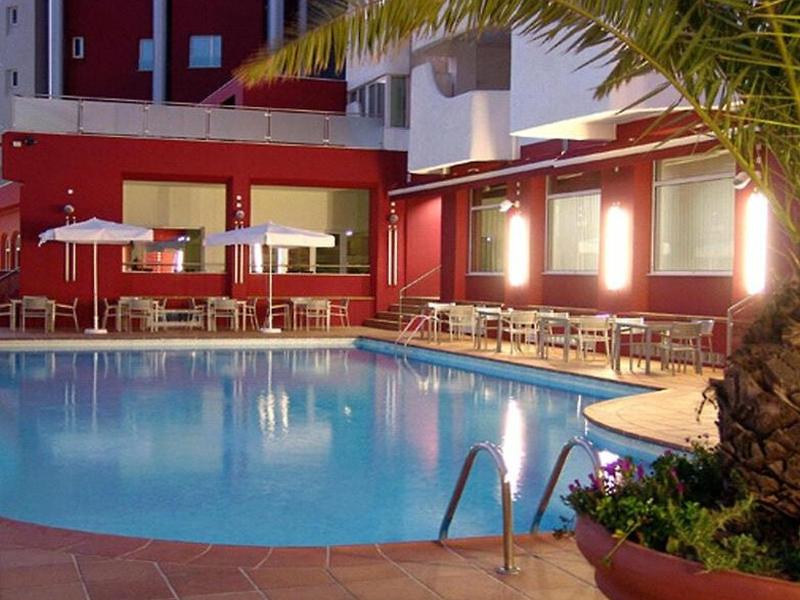 01B43D10C23E29AEE40DCB3D235E952A