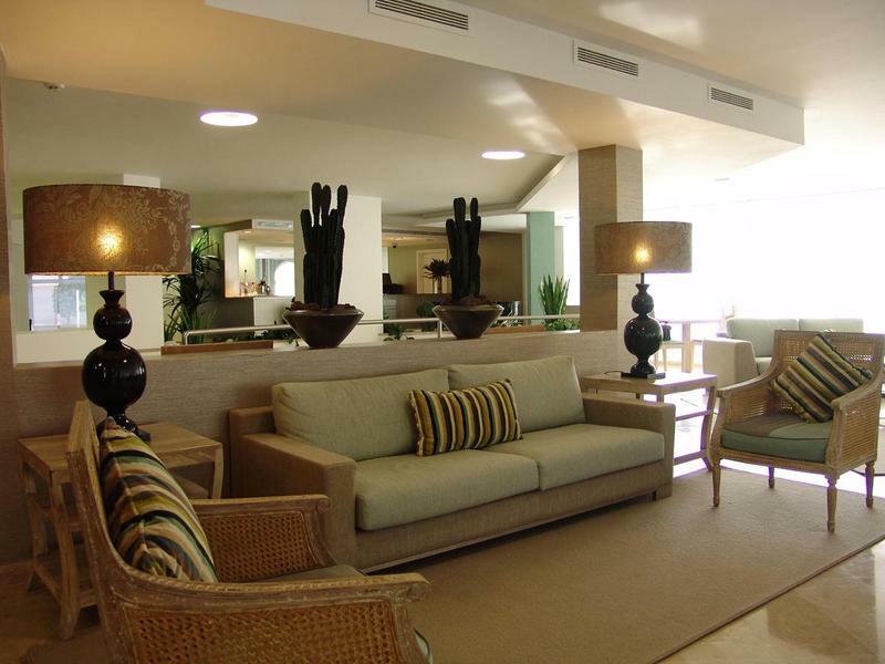 40D1AC64A817F82F935D16B973BAC1E9