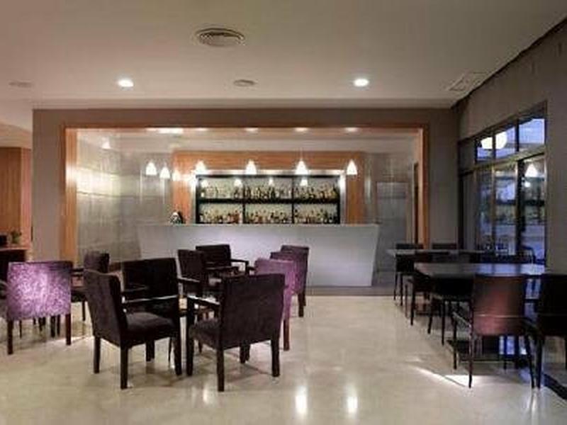 17AE7CE669B0DD688DF0A545F5E6A702