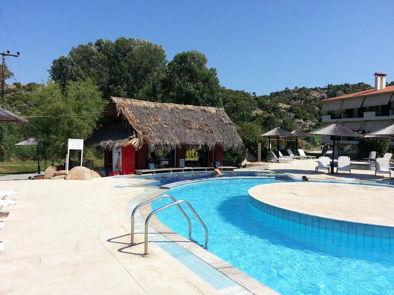 C8F0B0132B4E89EDE7ABB2AA126FBADA