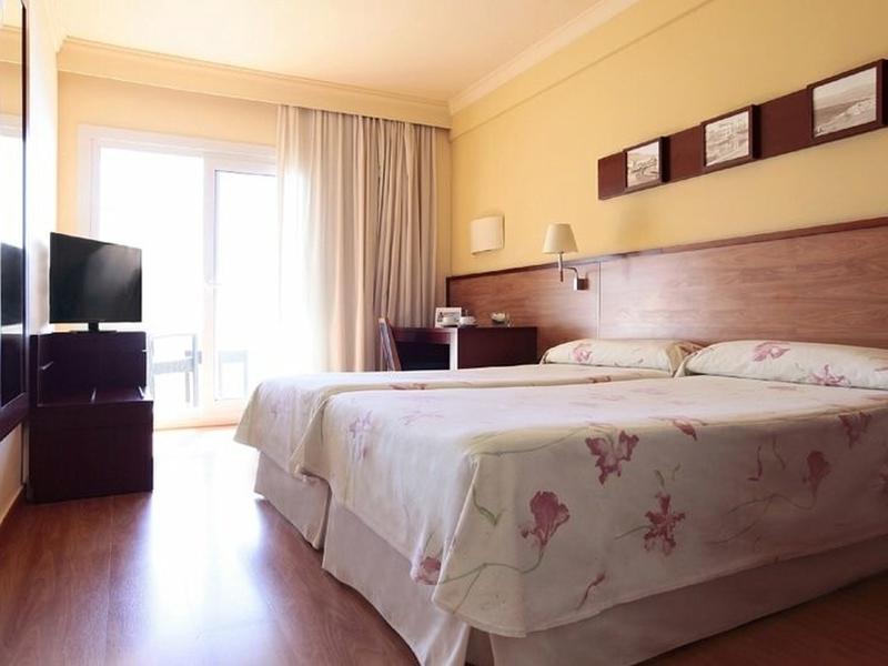 8A44926A438F3D6D2154EF92B28F92E5