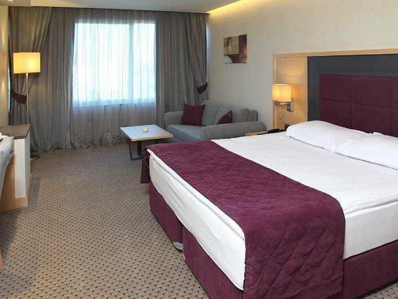 7EB816D47F41595F564C30AD823B75D6