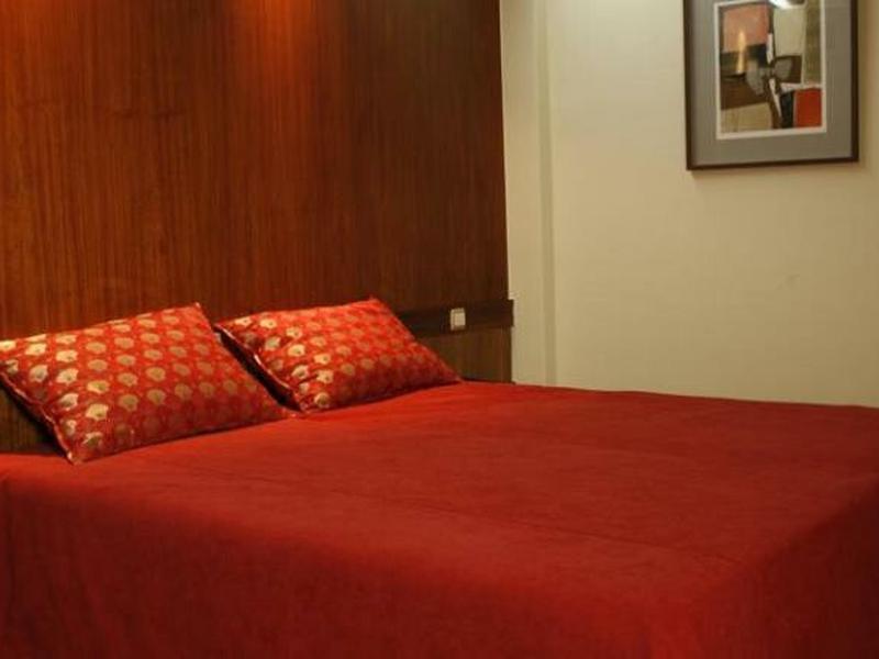 781F50F238EDFA21A2D29CA2C5F1B028