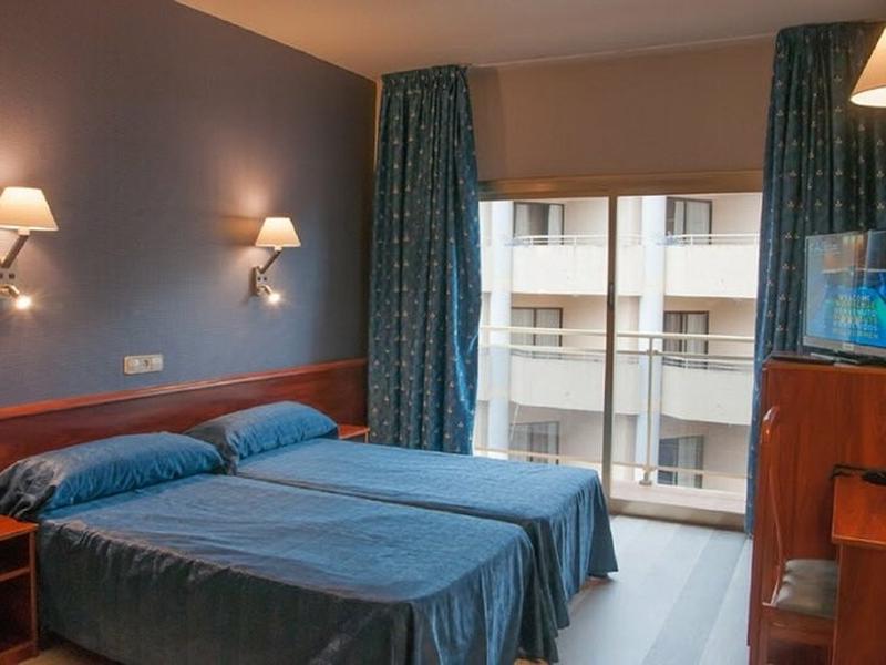 46B53C67ED2417AF8059BC02AC2A7D91