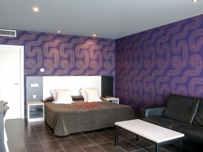 17F1F6440E59687DAAB9B4A8404801FA