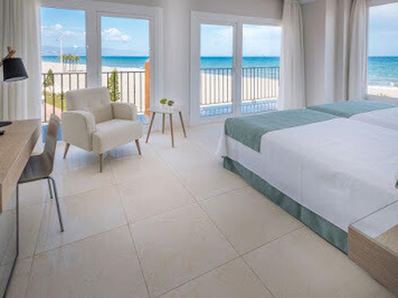 270440DA24839C154665A8D357E1BD5E