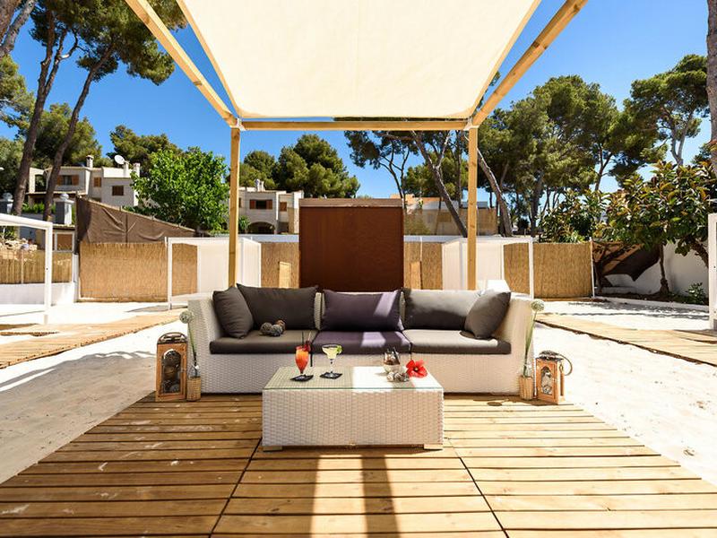 71AA077DD63AD8A1EB2B6152DE11C4EF