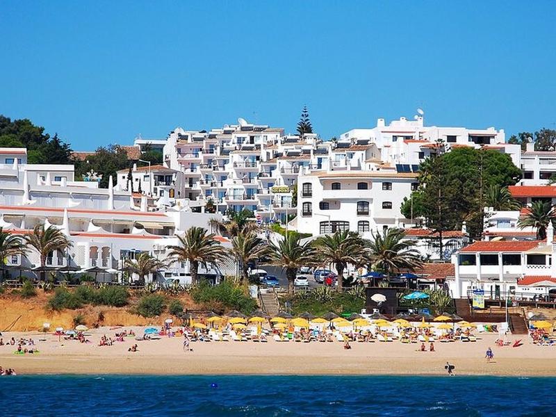 DD90863881904DE5D1DDB56FDA24AB5B