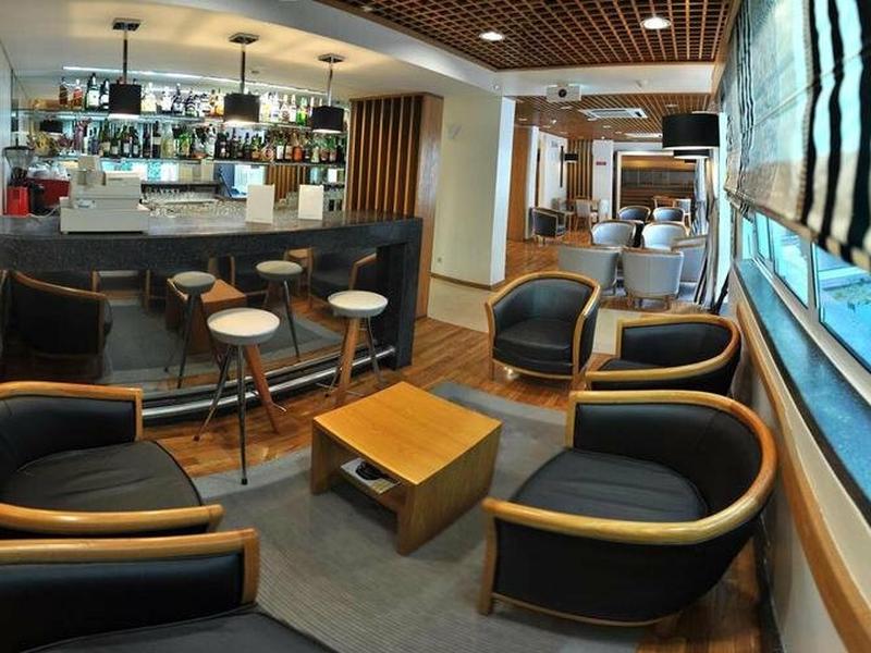 EF9C76341BC6DA437F5D6D2B7A76B795