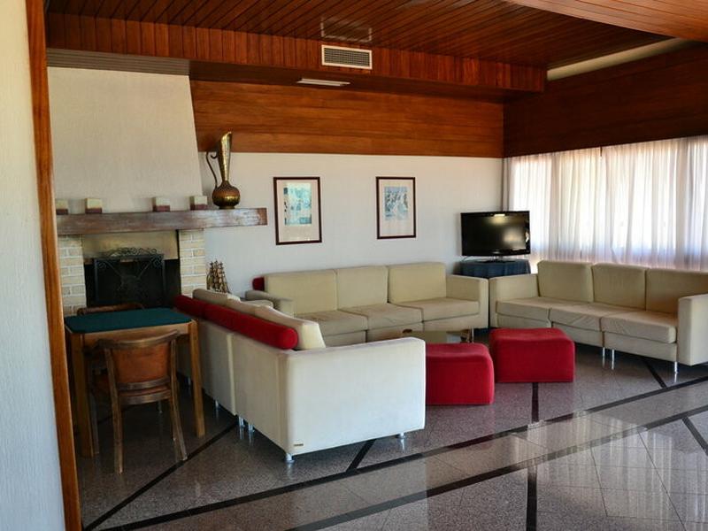 2B0BA0D6D6FB68E233FB2E56233752E1