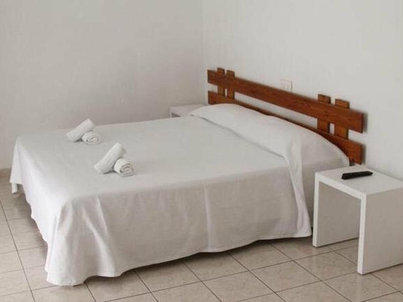 0A73E6E9B88D93112F85D620EBA354C8