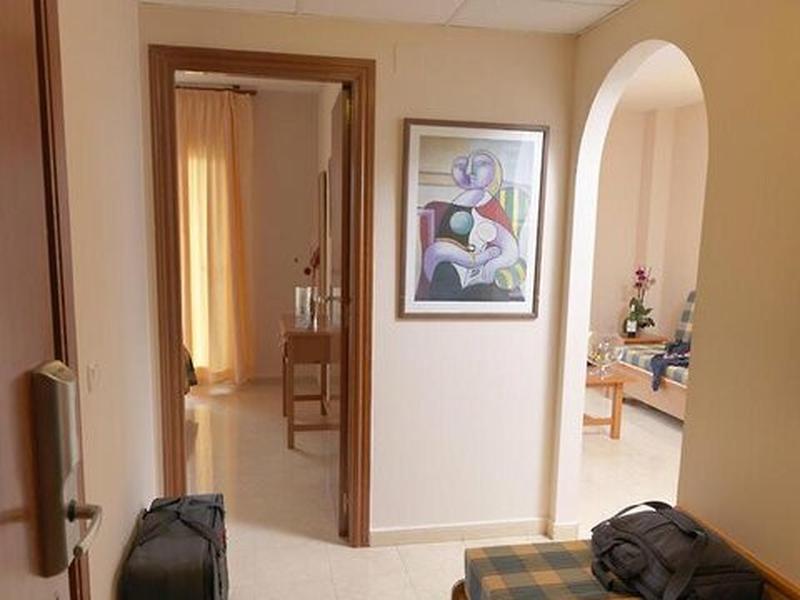 7D8DD7C4704EAF5D53AE7918FB470319